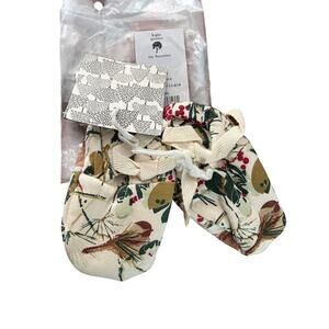 NWT Kate Quinn Tie Booties Slippers Holiday Chickadee 6-12m